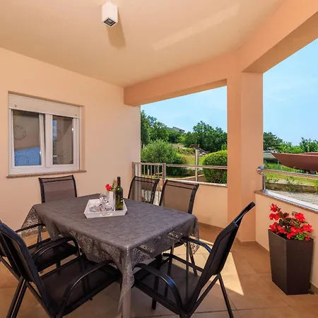 Ereiz Apartment Crikvenica